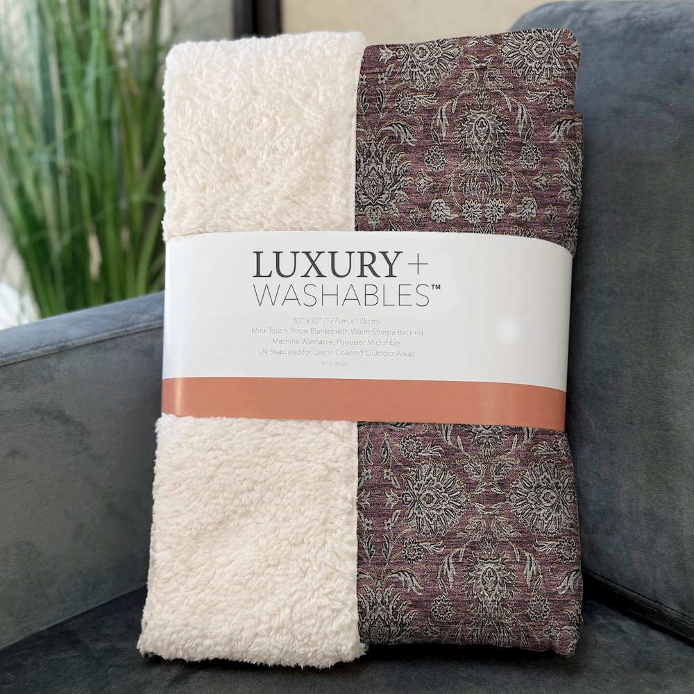 Premium Machine Washable ASB702 Merlot 50" x 70" Sherpa Throw Blanket. Picture 3