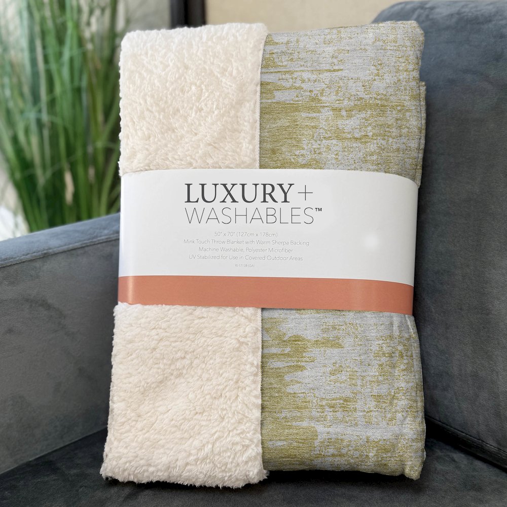 Premium Machine Washable ASB705 Gold 50" x 70" Sherpa Throw Blanket. Picture 3