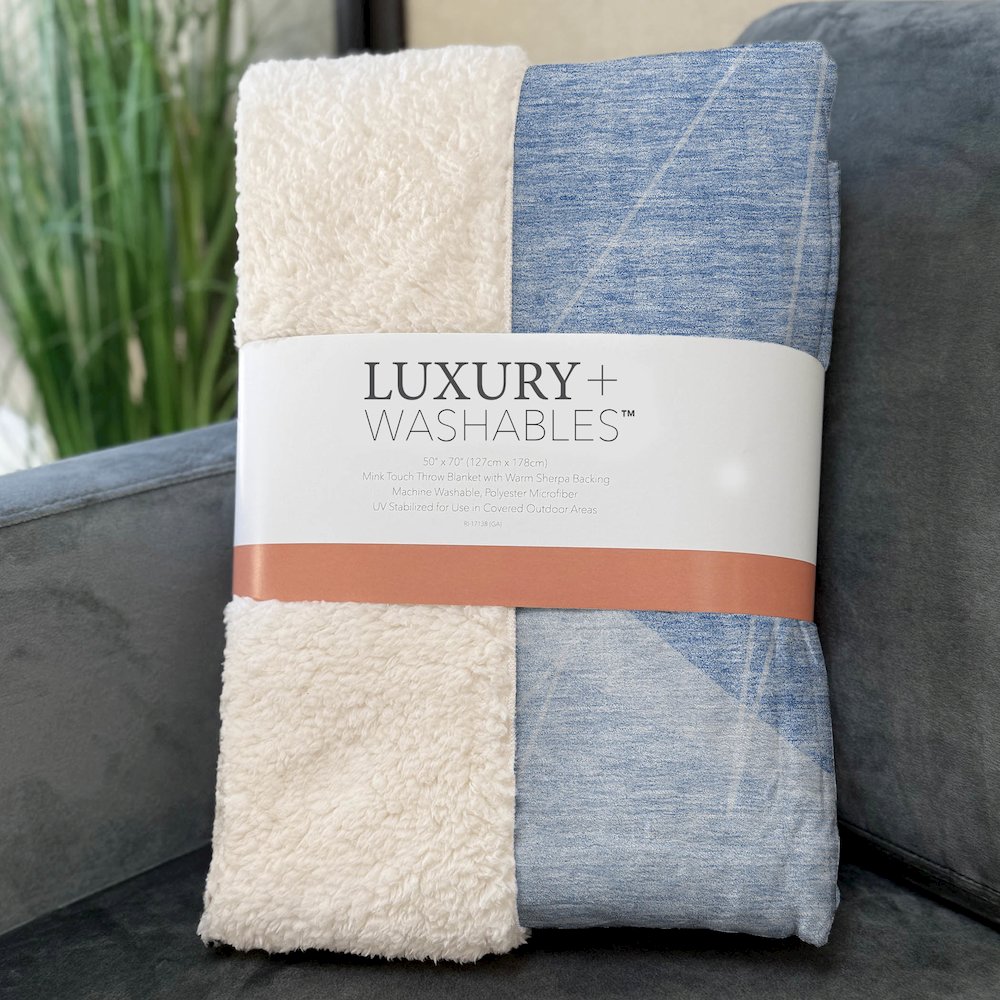 Premium Machine Washable ASB706 Sky 50" x 70" Sherpa Throw Blanket. Picture 3