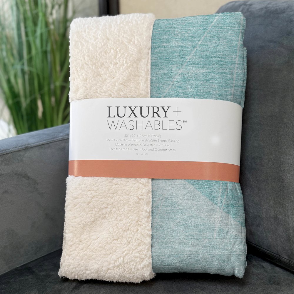 Premium Machine Washable ASB706 Teal 50" x 70" Sherpa Throw Blanket. Picture 3