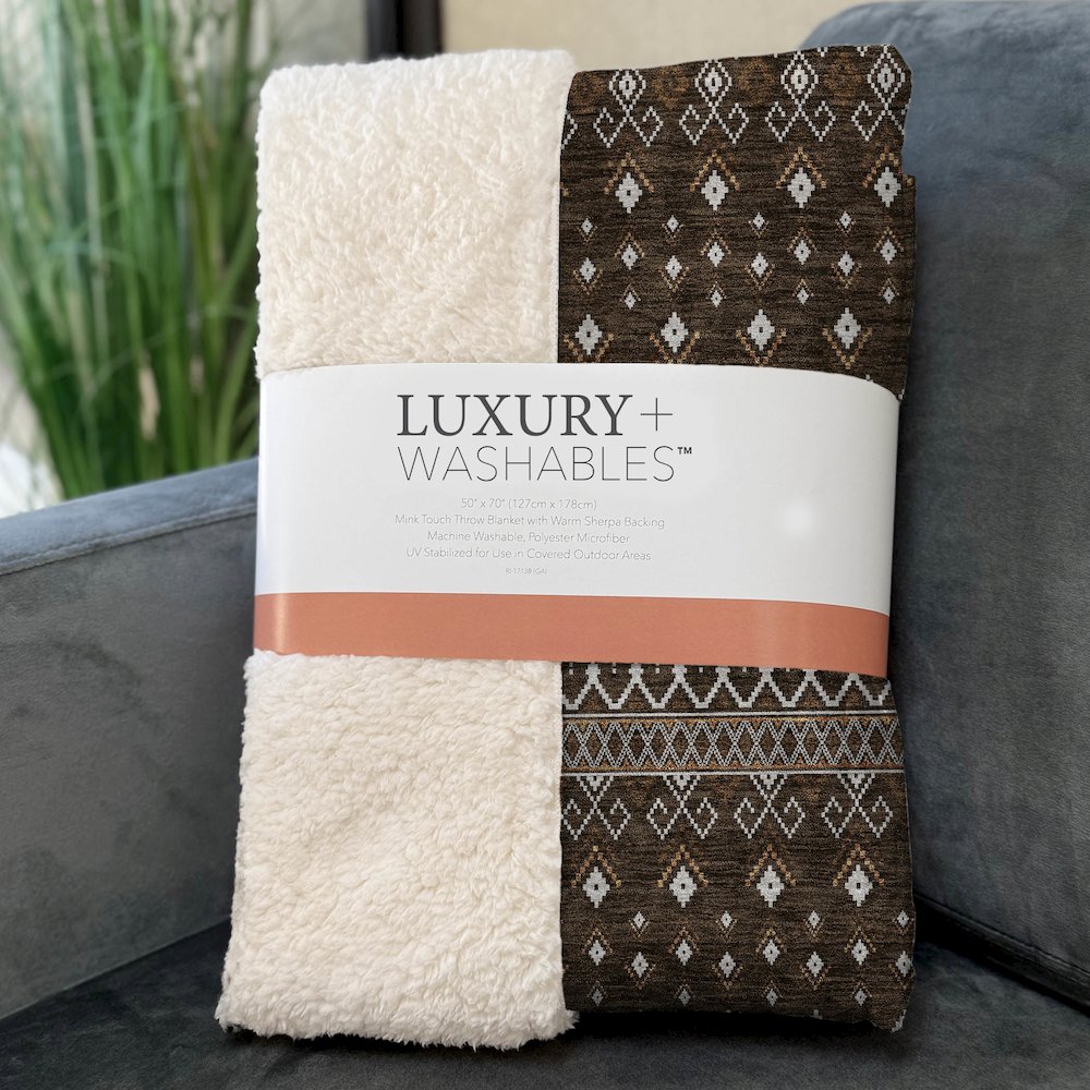 Premium Machine Washable ASB708 Chocolate 50" x 70" Sherpa Throw Blanket. Picture 3