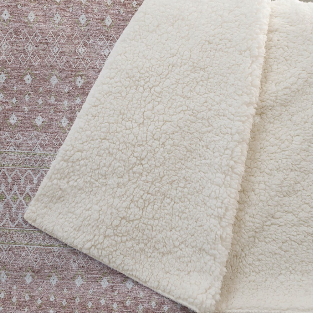Premium Machine Washable ASB709 Blush 50" x 70" Sherpa Throw Blanket. Picture 2