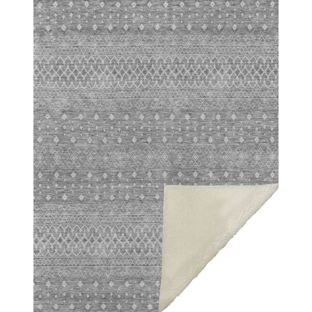 Premium Machine Washable ASB709 Silver 50" x 70" Sherpa Throw Blanket. Picture 1