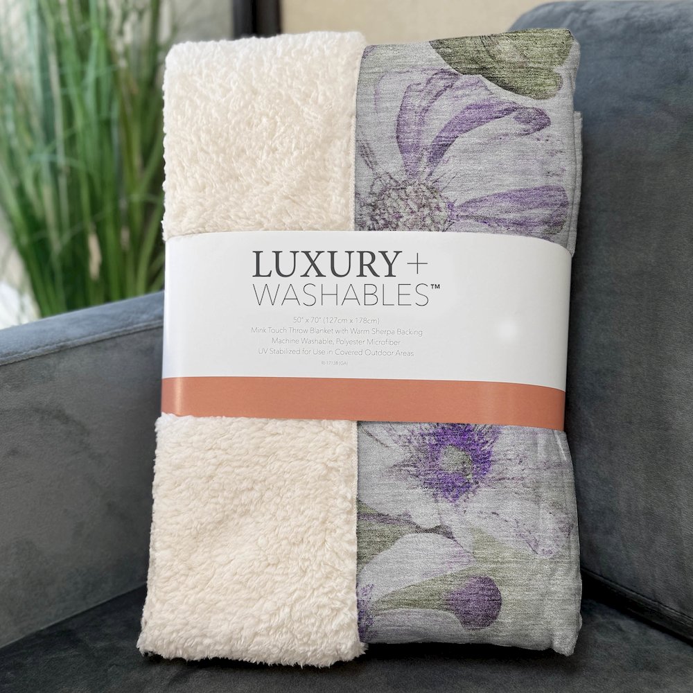 Premium Machine Washable ASB712 Purple 50" x 70" Sherpa Throw Blanket. Picture 3