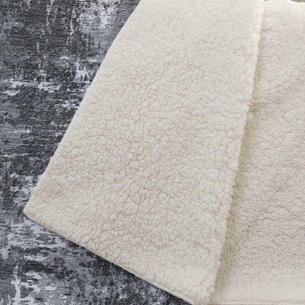 Premium Machine Washable ASB718 Gray 50" x 70" Sherpa Throw Blanket. Picture 2