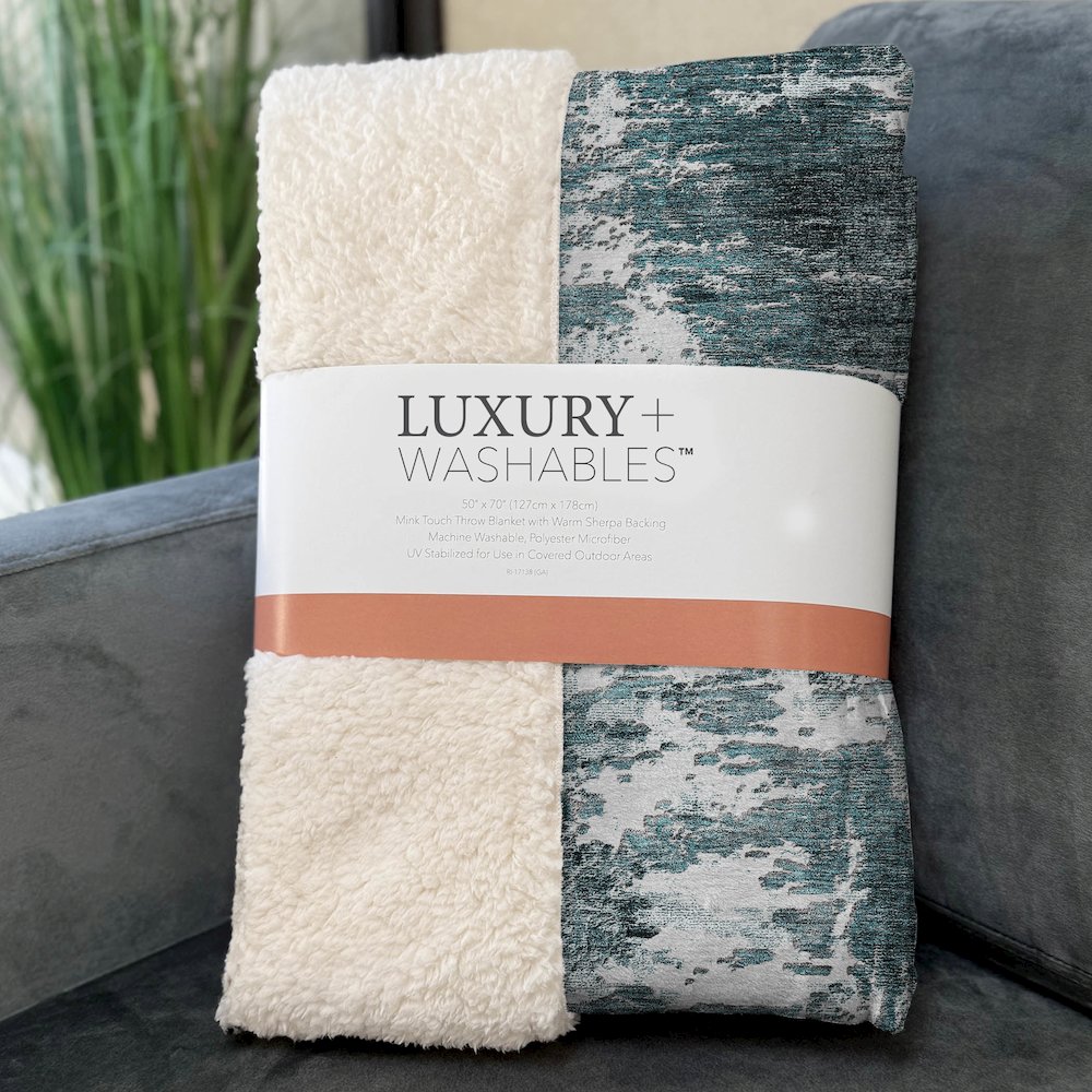 Premium Machine Washable ASB718 Teal 50" x 70" Sherpa Throw Blanket. Picture 3