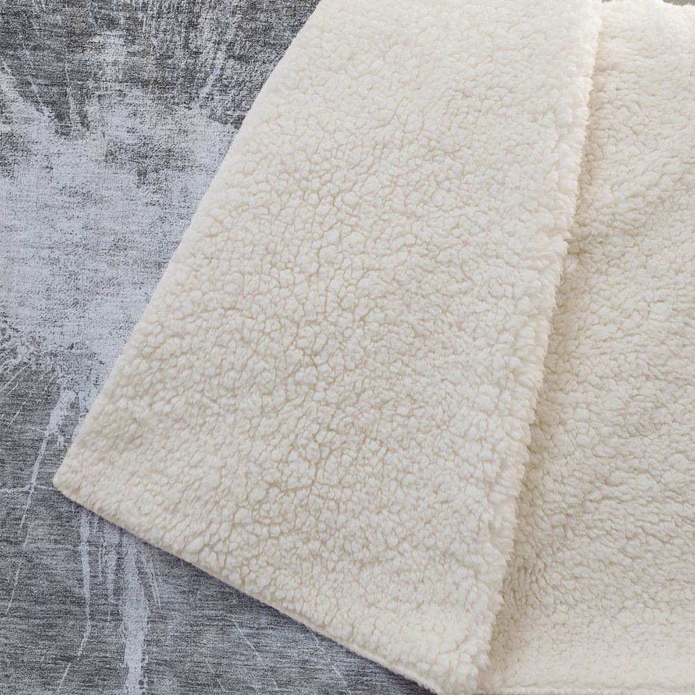 Premium Machine Washable ASB719 Gray 50" x 70" Sherpa Throw Blanket. Picture 2