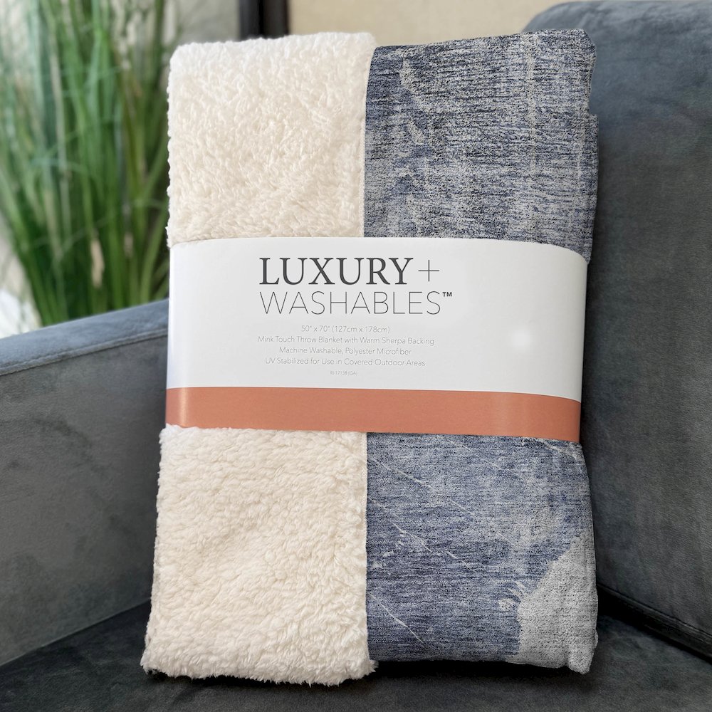 Premium Machine Washable ASB719 Navy 50" x 70" Sherpa Throw Blanket. Picture 3