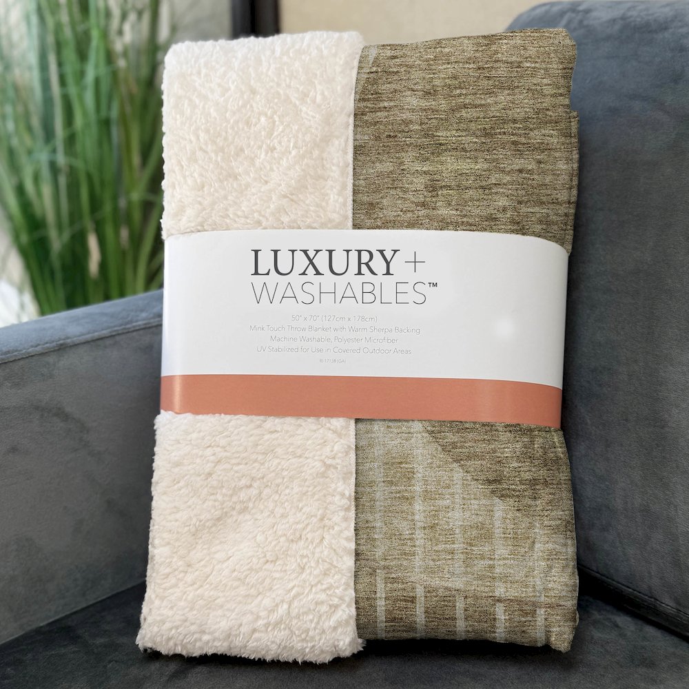 Premium Machine Washable ASB723 Brown 50" x 70" Sherpa Throw Blanket. Picture 3