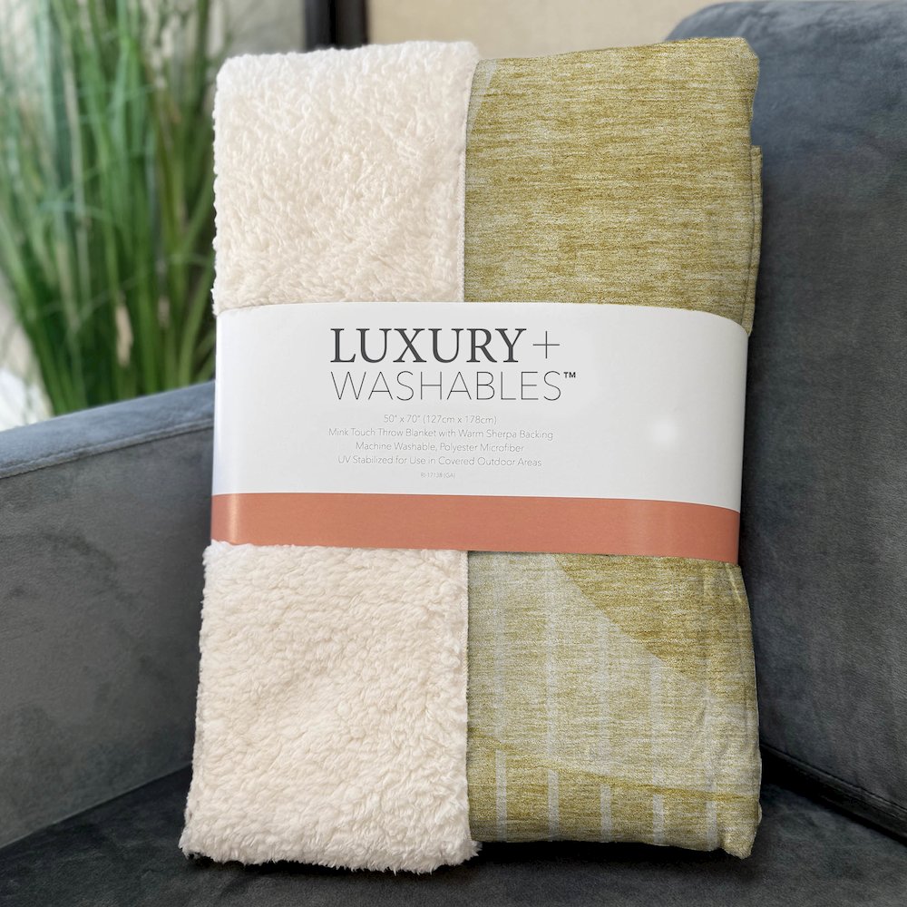 Premium Machine Washable ASB723 Gold 50" x 70" Sherpa Throw Blanket. Picture 3