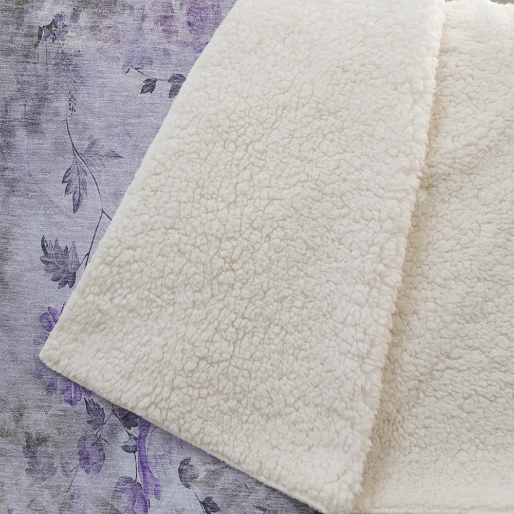 Premium Machine Washable ASB724 Purple 50" x 70" Sherpa Throw Blanket. Picture 2
