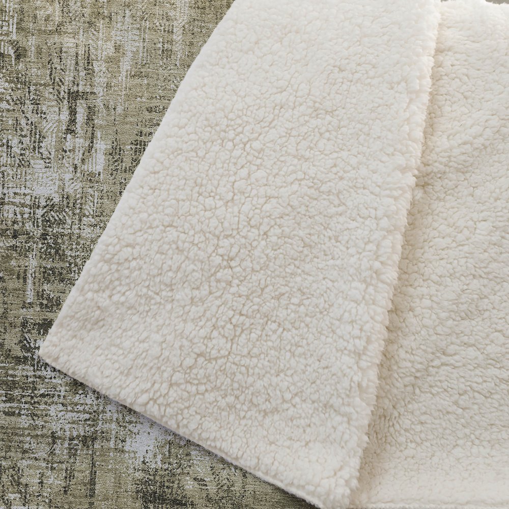Premium Machine Washable ASB725 Brown 50" x 70" Sherpa Throw Blanket. Picture 2