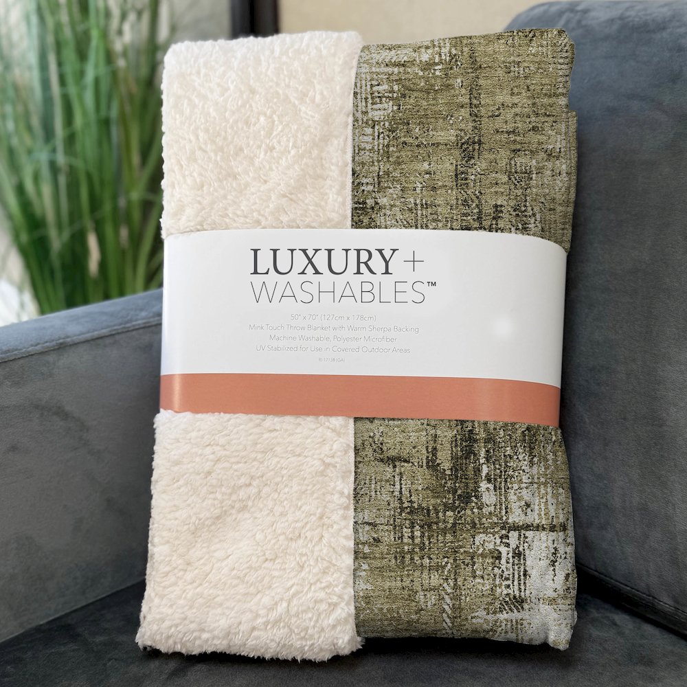 Premium Machine Washable ASB725 Brown 50" x 70" Sherpa Throw Blanket. Picture 3