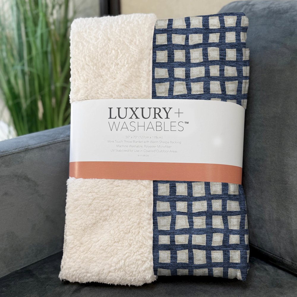 Premium Machine Washable ASB727 Blue 50" x 70" Sherpa Throw Blanket. Picture 3