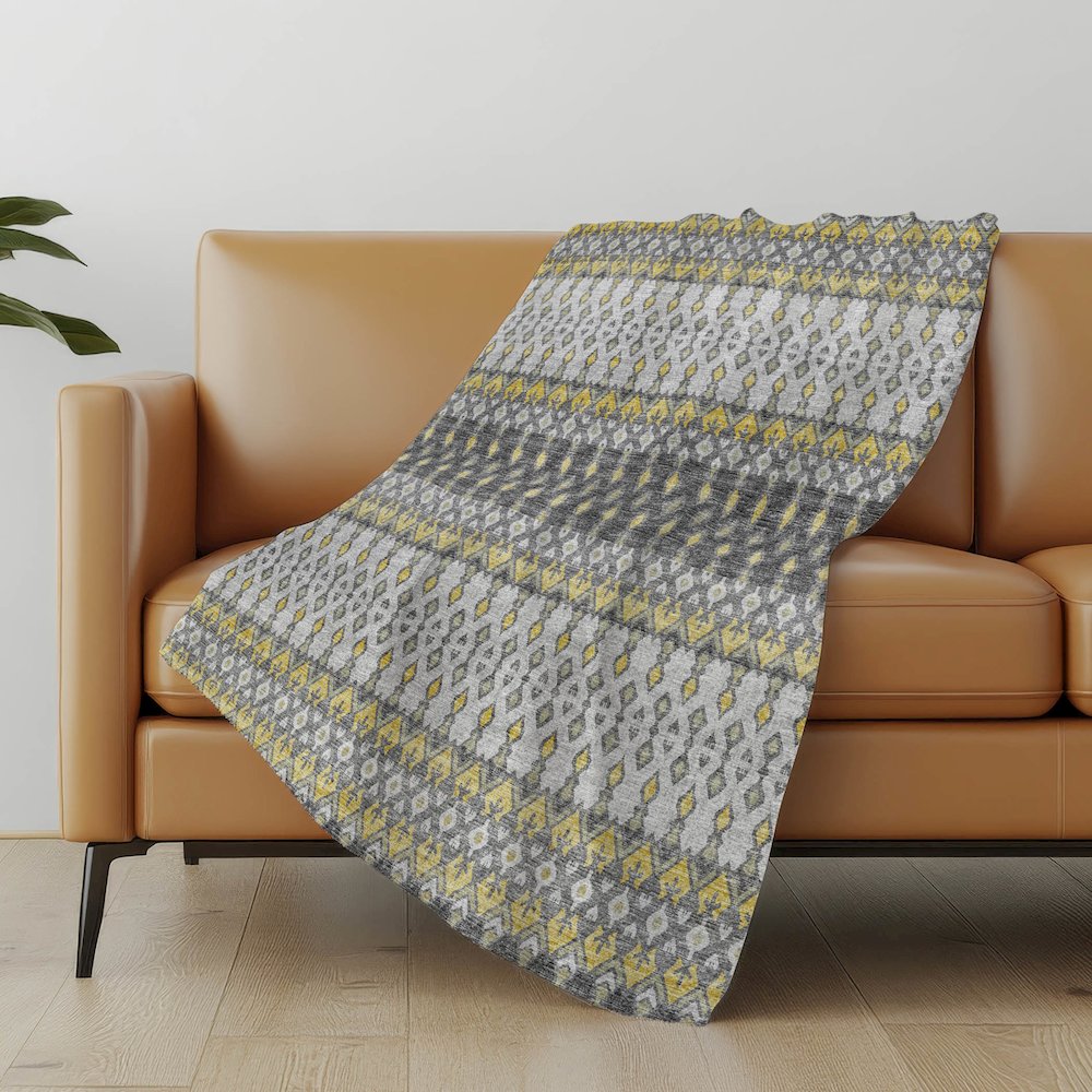 Premium Machine Washable ASB72 Gray 50" x 70" Sherpa Throw Blanket. Picture 4