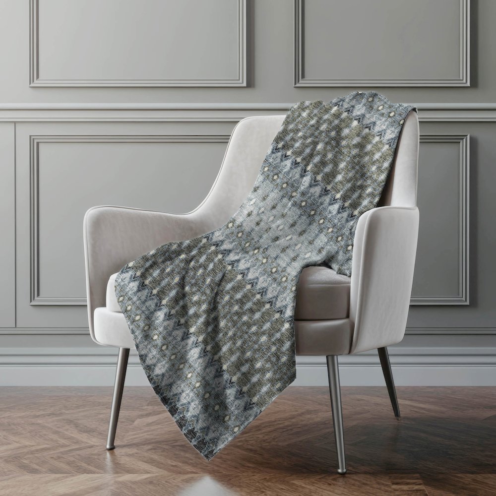 Premium Machine Washable ASB72 Moody 50" x 70" Sherpa Throw Blanket. Picture 5