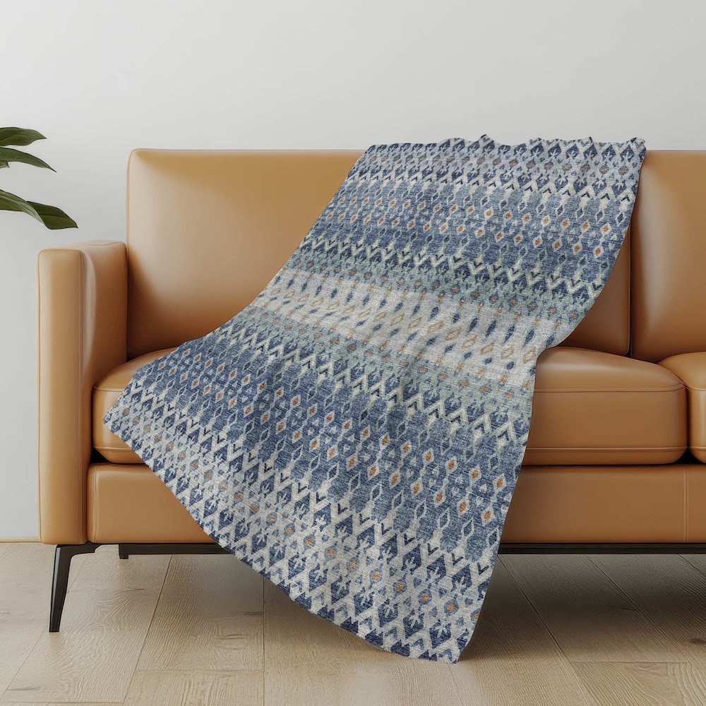 Premium Machine Washable ASB72 Seaglass 50" x 70" Sherpa Throw Blanket. Picture 4