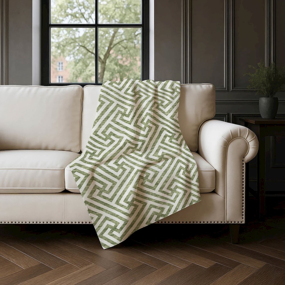 Premium Machine Washable ASB731 Green 50" x 70" Sherpa Throw Blanket. Picture 4