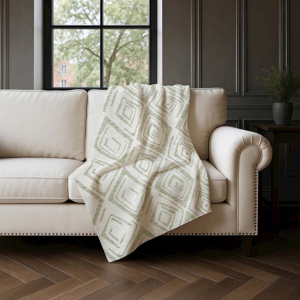 Premium Machine Washable ASB737 Aloe 50" x 70" Sherpa Throw Blanket. Picture 4