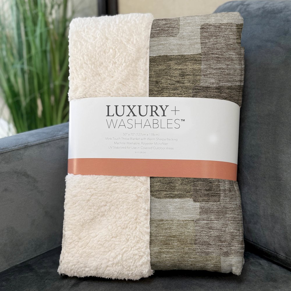 Premium Machine Washable ASB740 Brown 50" x 70" Sherpa Throw Blanket. Picture 3