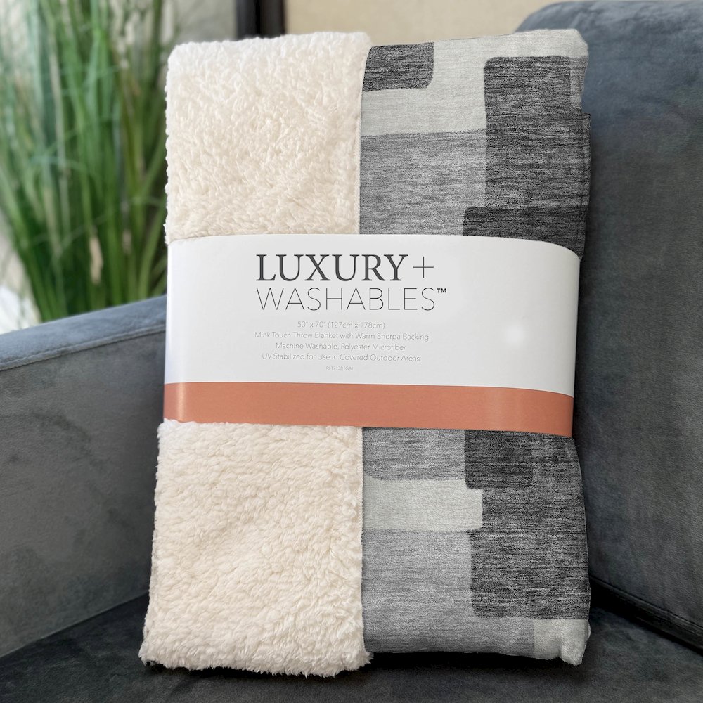 Premium Machine Washable ASB740 Gray 50" x 70" Sherpa Throw Blanket. Picture 3