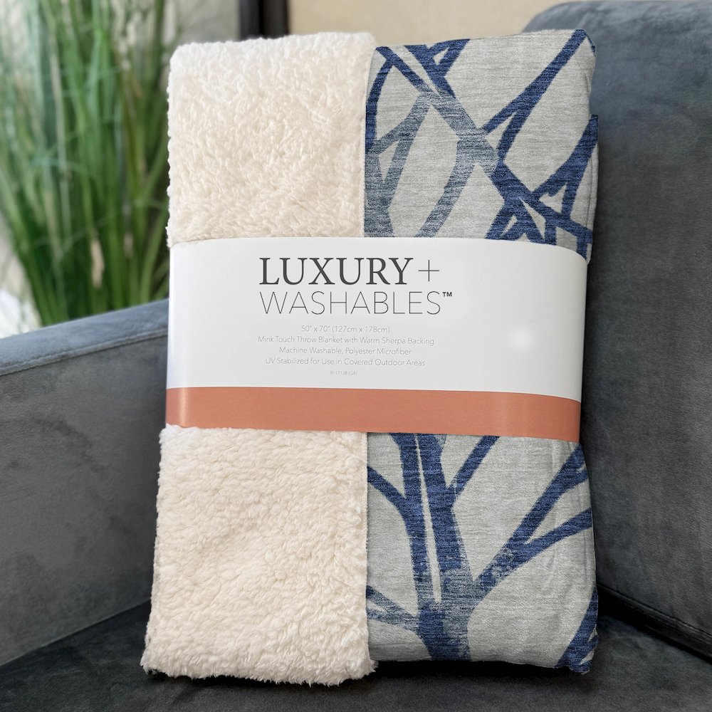 Premium Machine Washable ASB741 Navy 50" x 70" Sherpa Throw Blanket. Picture 3
