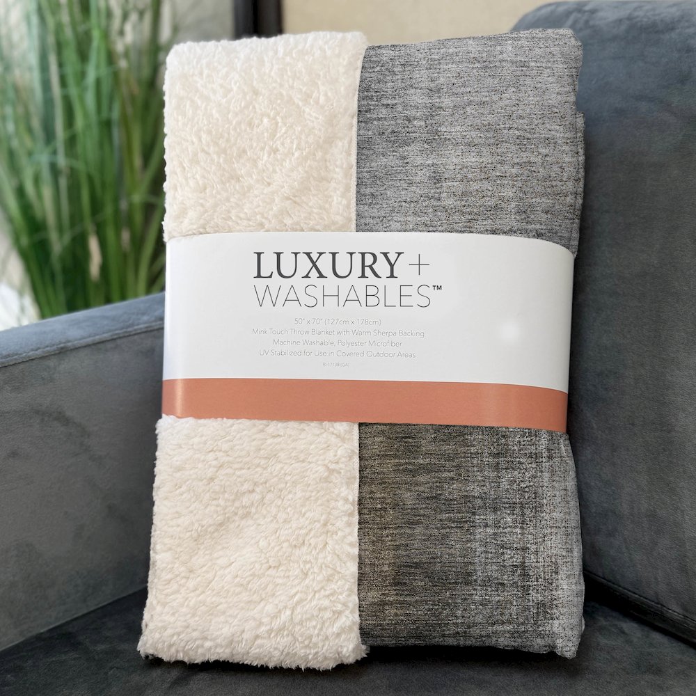 Premium Machine Washable ASB742 Silver 50" x 70" Sherpa Throw Blanket. Picture 3