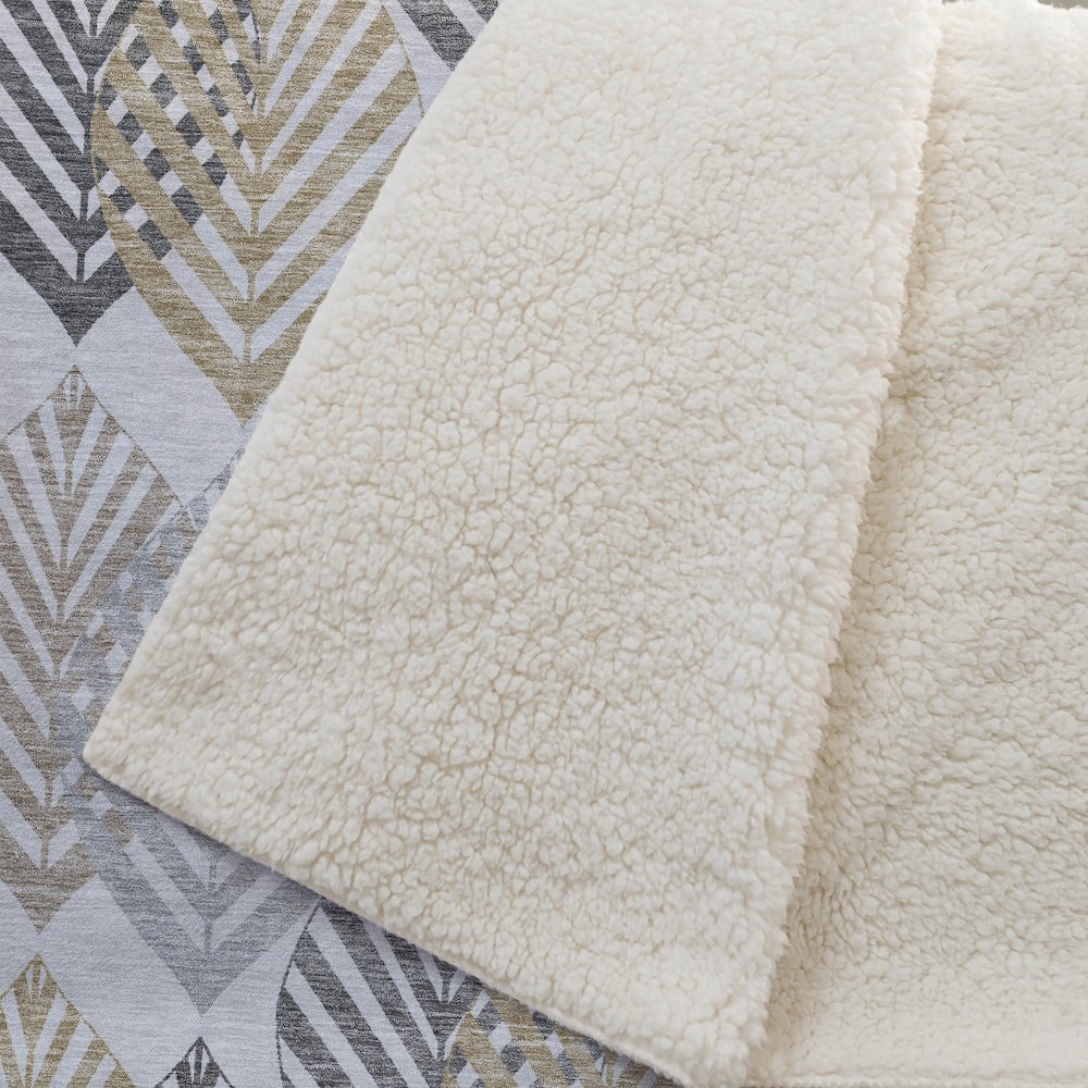 Premium Machine Washable ASB744 Silver 50" x 70" Sherpa Throw Blanket. Picture 2