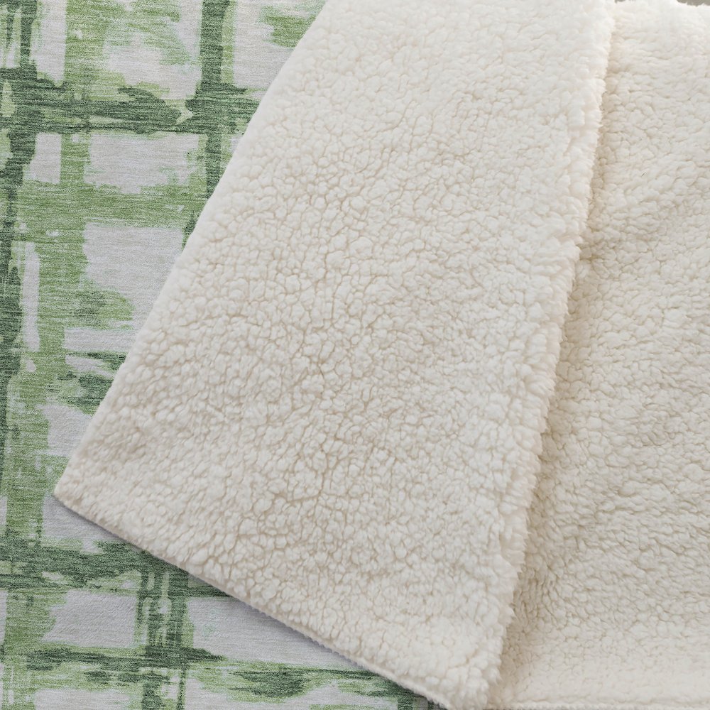 Premium Machine Washable ASB745 Green 50" x 70" Sherpa Throw Blanket. Picture 2