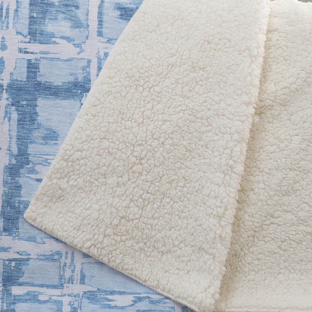 Premium Machine Washable ASB745 Sky 50" x 70" Sherpa Throw Blanket. Picture 2
