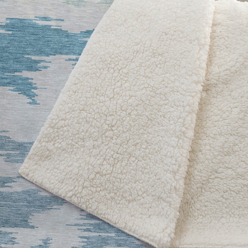Premium Machine Washable ASB746 Teal 50" x 70" Sherpa Throw Blanket. Picture 2
