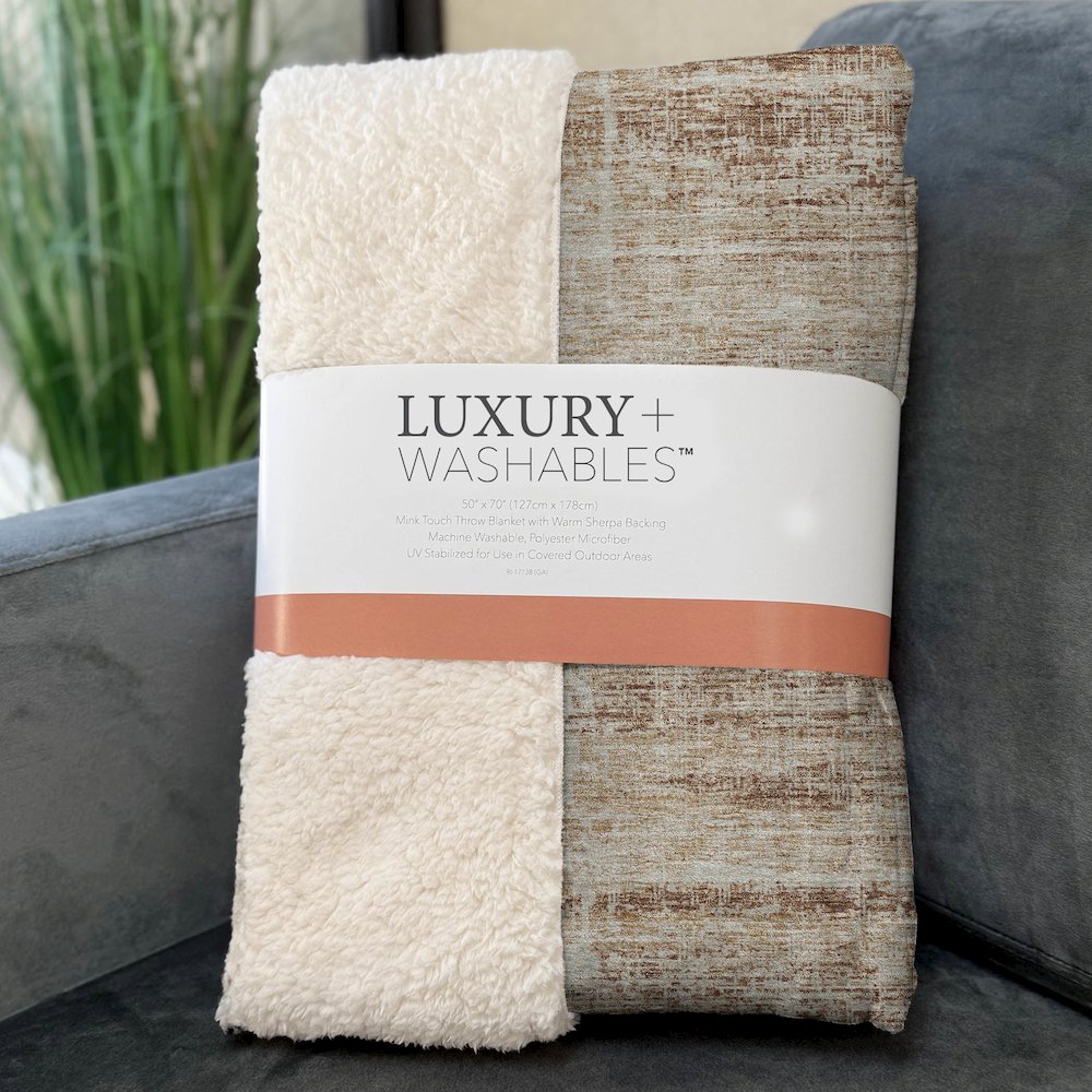 Premium Machine Washable ASB747 Copper 50" x 70" Sherpa Throw Blanket. Picture 3
