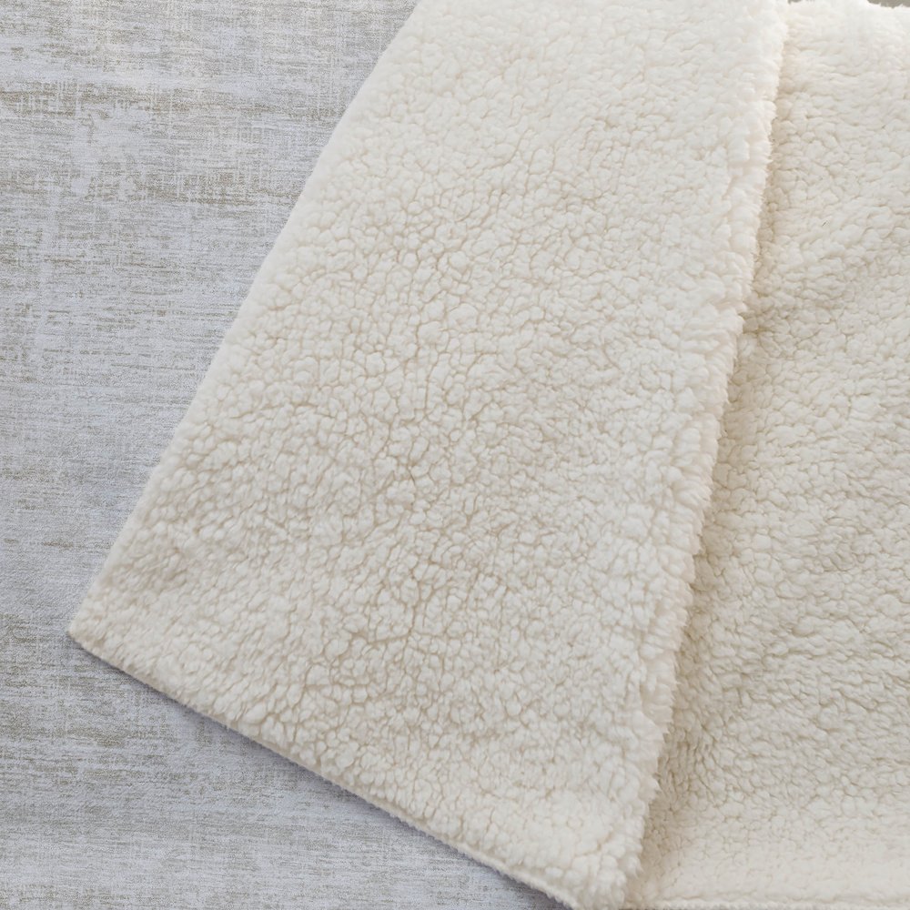 Premium Machine Washable ASB747 Ivory 50" x 70" Sherpa Throw Blanket. Picture 2