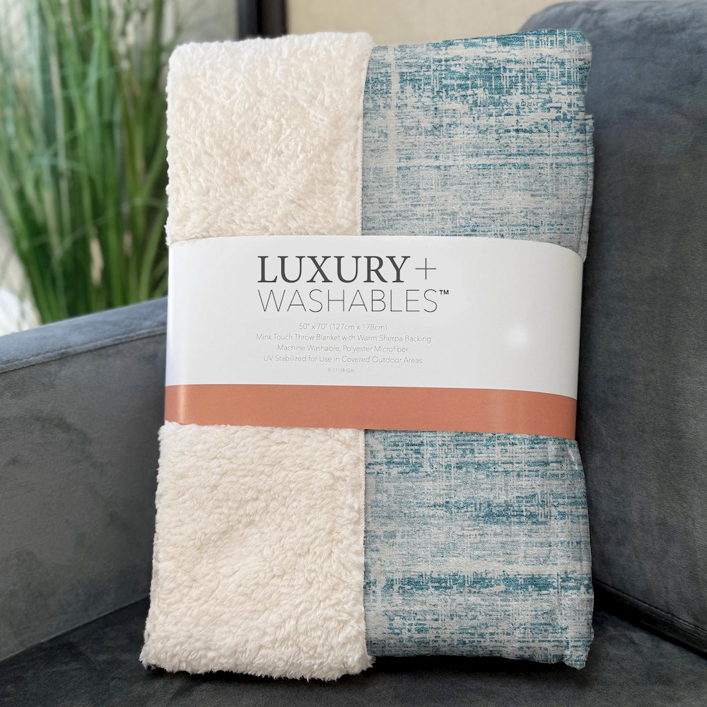 Premium Machine Washable ASB747 Teal 50" x 70" Sherpa Throw Blanket. Picture 3