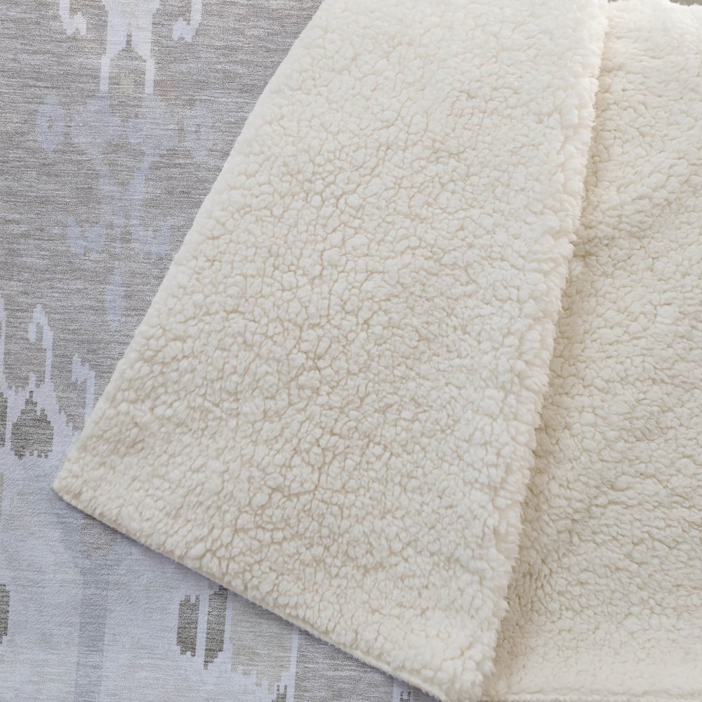 Premium Machine Washable ASB748 Ivory 50" x 70" Sherpa Throw Blanket. Picture 2