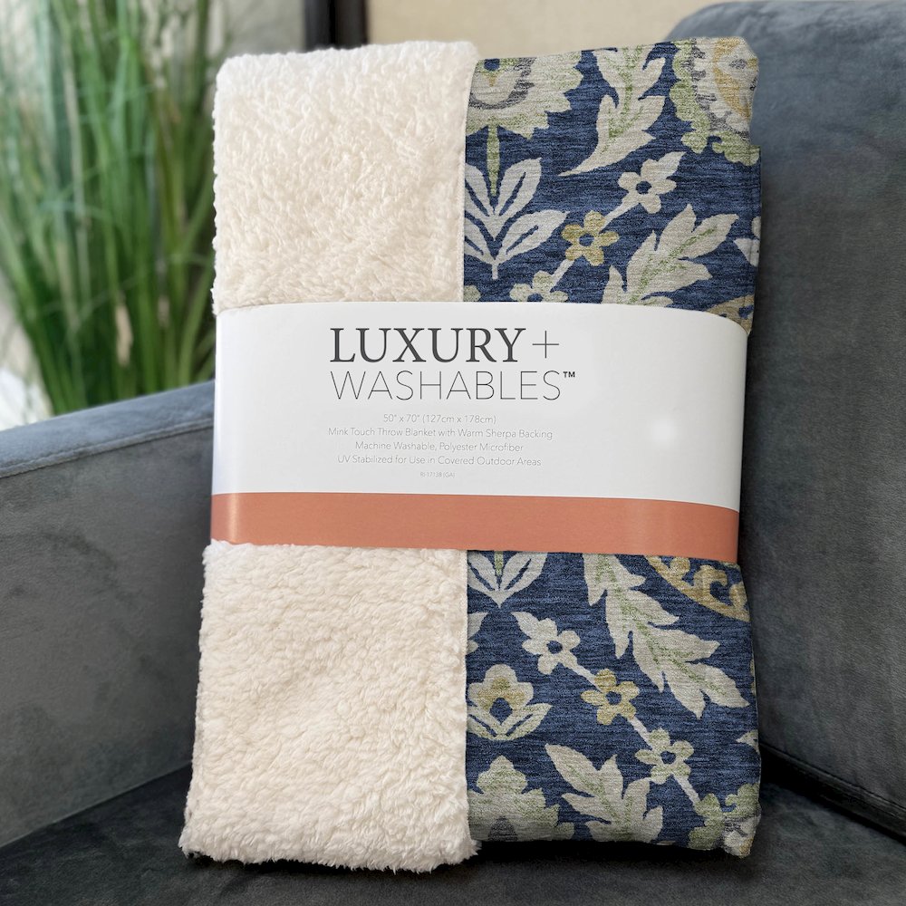 Premium Machine Washable ASB751 Navy 50" x 70" Sherpa Throw Blanket. Picture 3