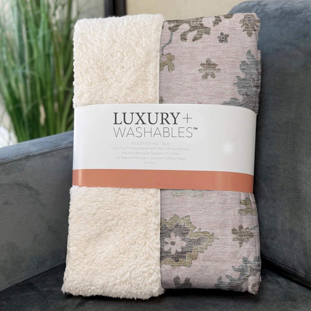 Premium Machine Washable ASB753 Pink 50" x 70" Sherpa Throw Blanket. Picture 3