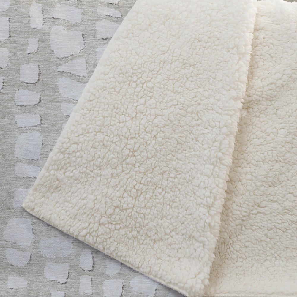 Premium Machine Washable ASB754 Beige 50" x 70" Sherpa Throw Blanket. Picture 2