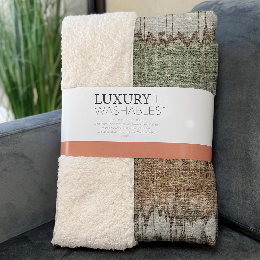 Premium Machine Washable ASB755 Chocolate 50" x 70" Sherpa Throw Blanket. Picture 3