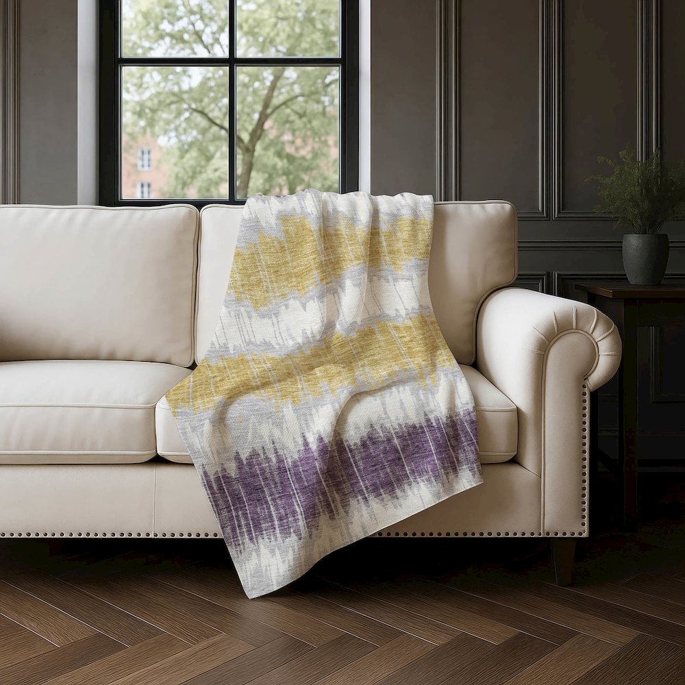Premium Machine Washable ASB755 Silver 50" x 70" Sherpa Throw Blanket. Picture 4