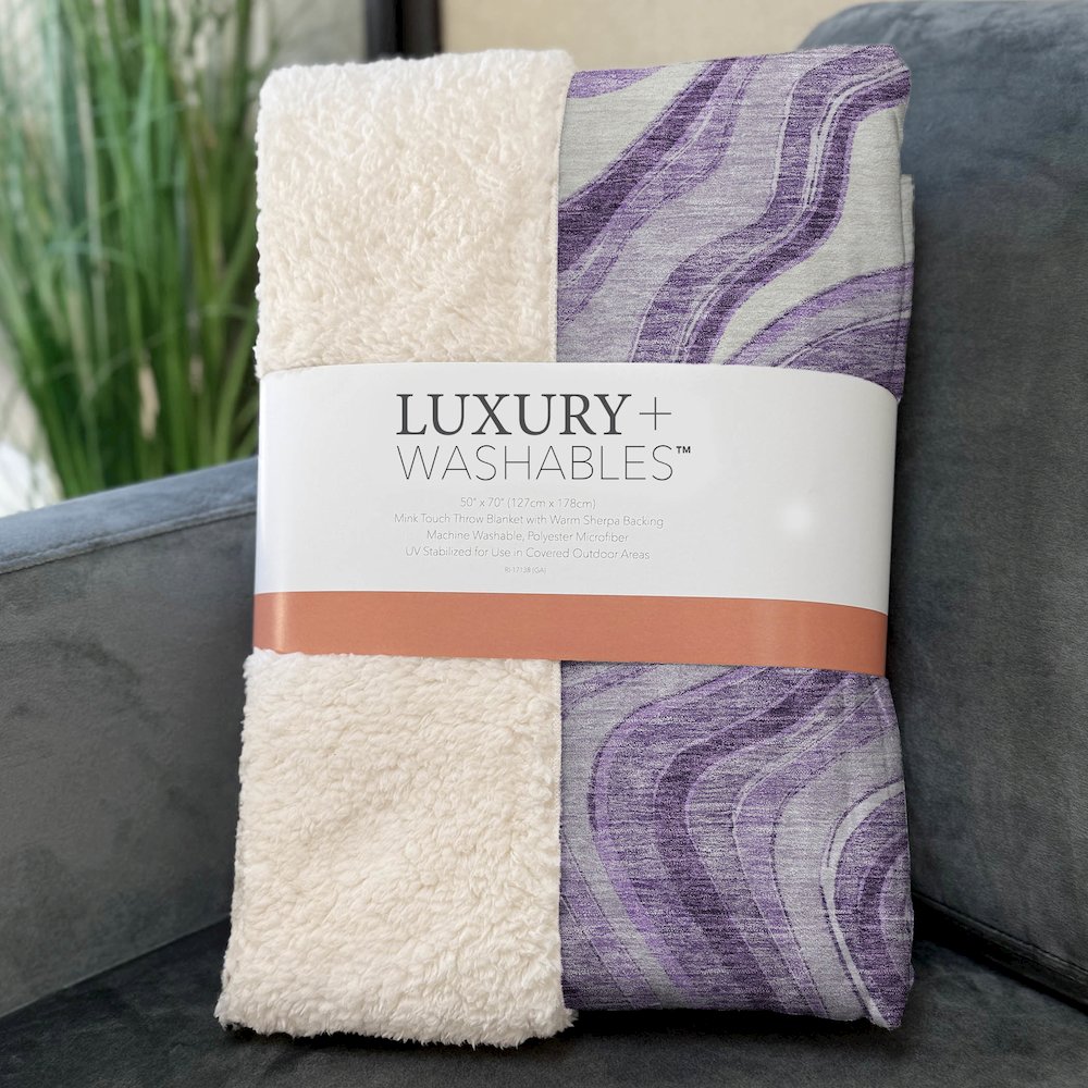 Premium Machine Washable ASB756 Lavender 50" x 70" Sherpa Throw Blanket. Picture 3