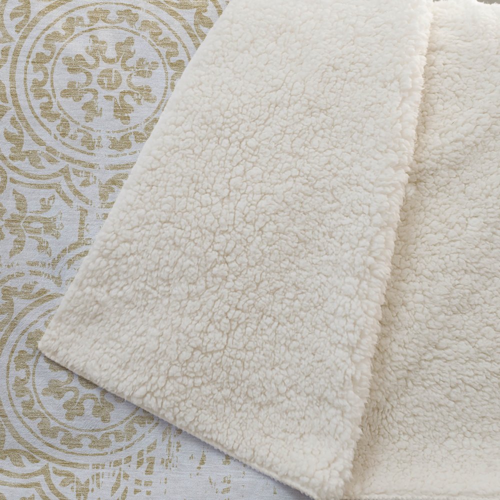 Premium Machine Washable ASB758 Gold 50" x 70" Sherpa Throw Blanket. Picture 2
