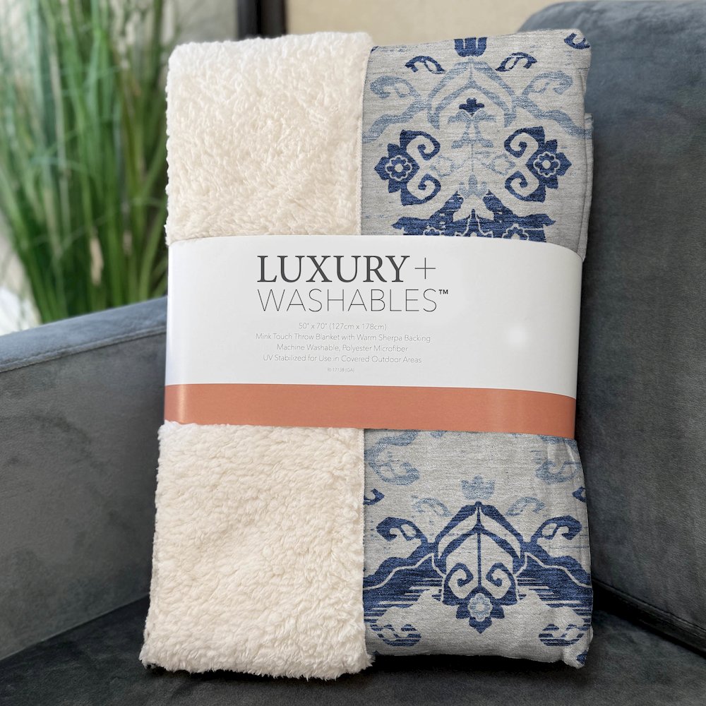 Premium Machine Washable ASB759 Navy 50" x 70" Sherpa Throw Blanket. Picture 3