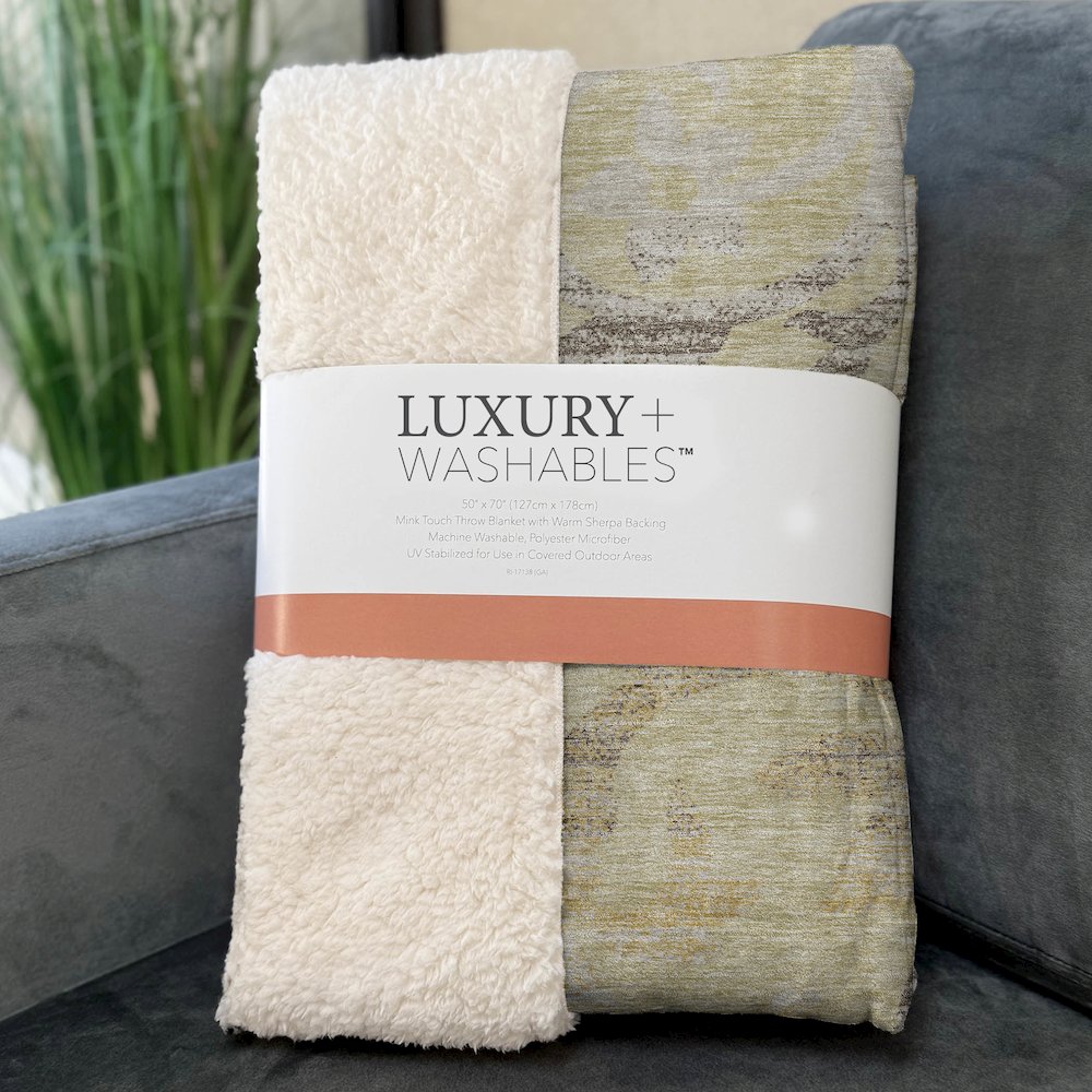 Premium Machine Washable ASB764 Gold 50" x 70" Sherpa Throw Blanket. Picture 3
