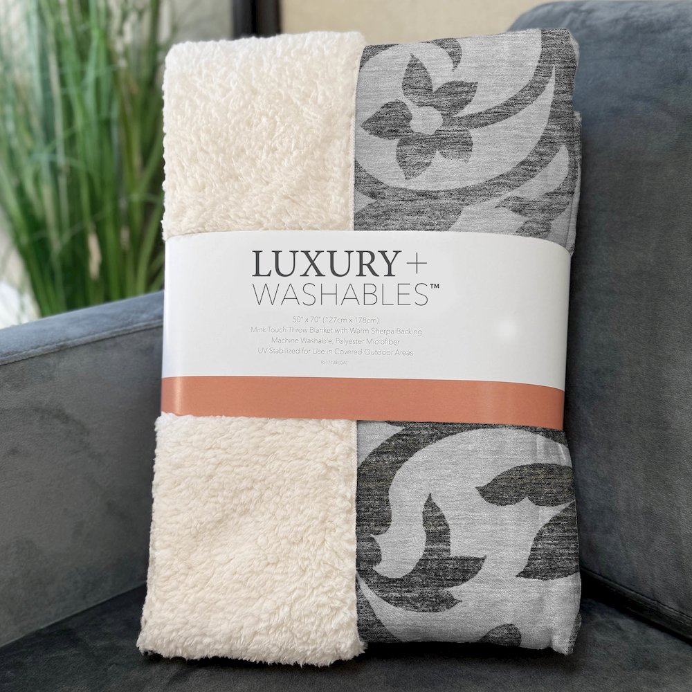 Premium Machine Washable ASB764 Gray 50" x 70" Sherpa Throw Blanket. Picture 3
