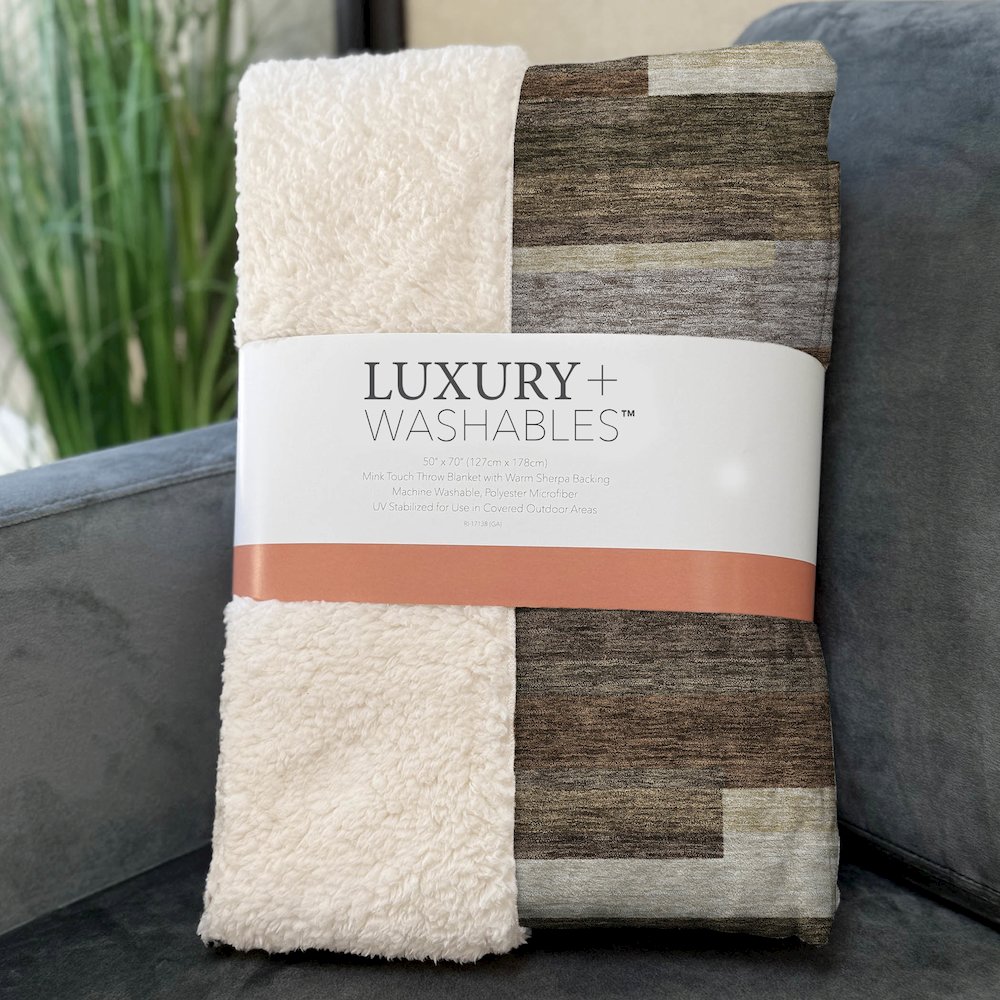 Premium Machine Washable ASB766 Brown 50" x 70" Sherpa Throw Blanket. Picture 3