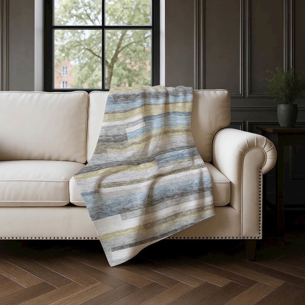 Premium Machine Washable ASB766 Gray 50" x 70" Sherpa Throw Blanket. Picture 4