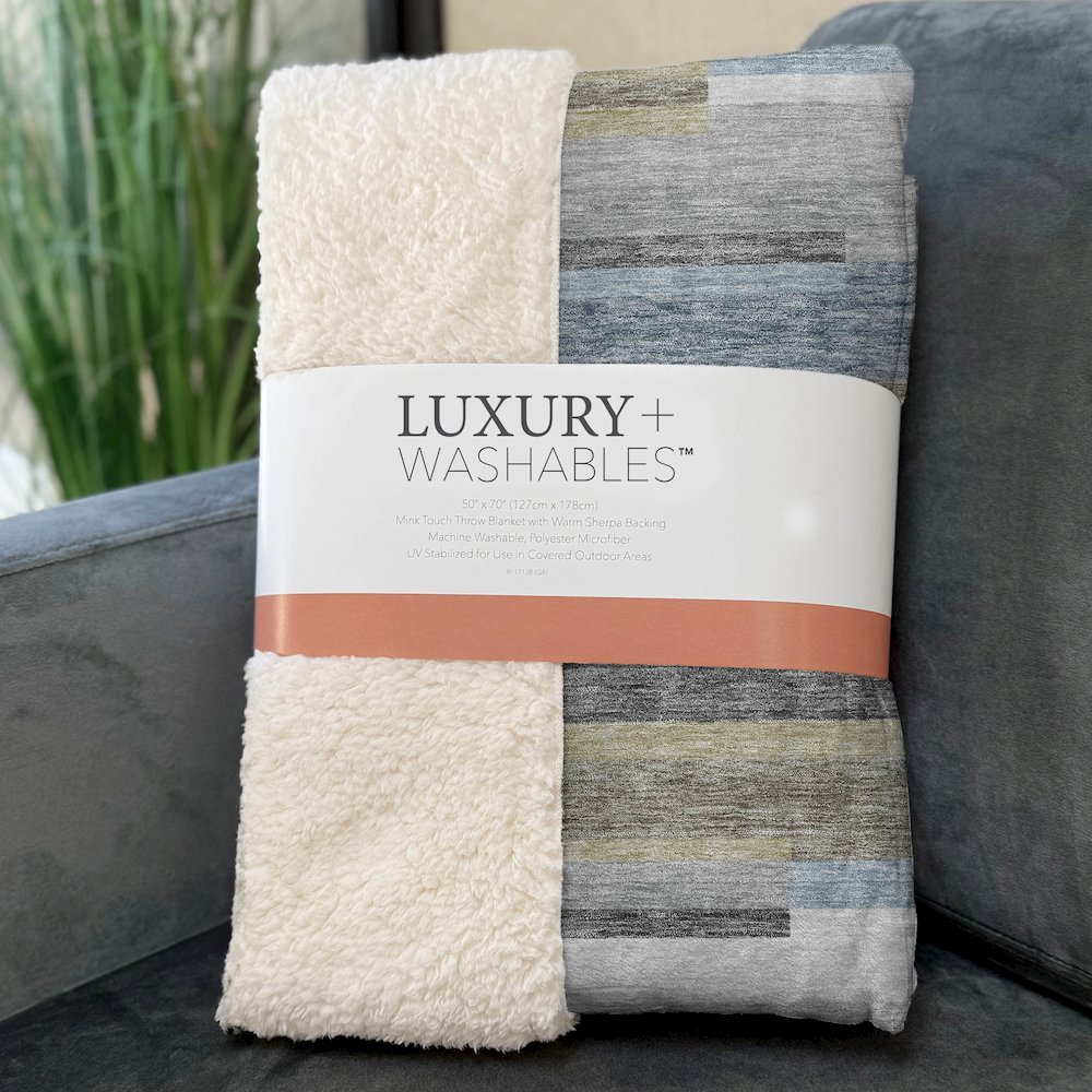 Premium Machine Washable ASB766 Gray 50" x 70" Sherpa Throw Blanket. Picture 3