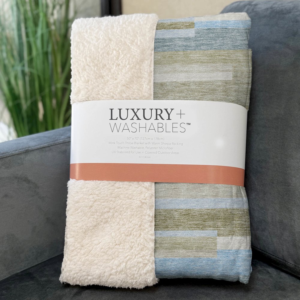 Premium Machine Washable ASB766 Sky 50" x 70" Sherpa Throw Blanket. Picture 3