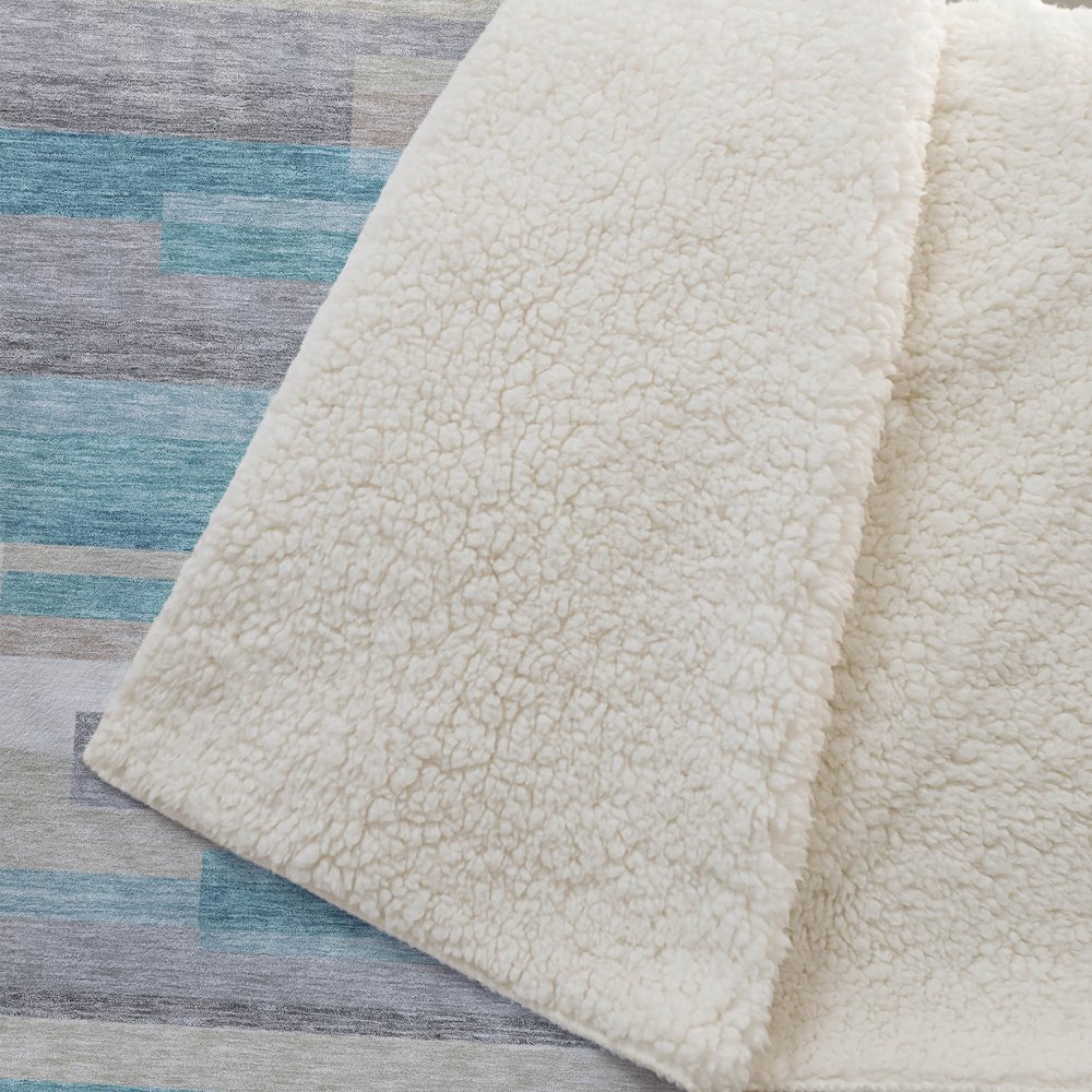 Premium Machine Washable ASB766 Teal 50" x 70" Sherpa Throw Blanket. Picture 2